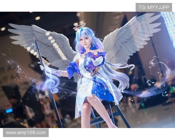 知更鸟主题Cosplay游戏服饰设计灵感与创意解析